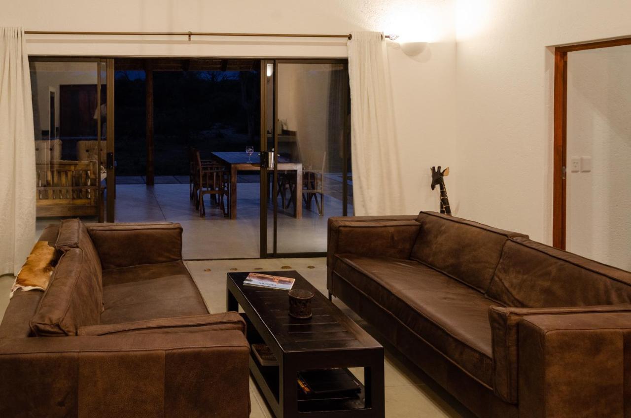 Hidden 2-Bedroom Gem In A Quiet Wildlife Estate Худспрут Экстерьер фото