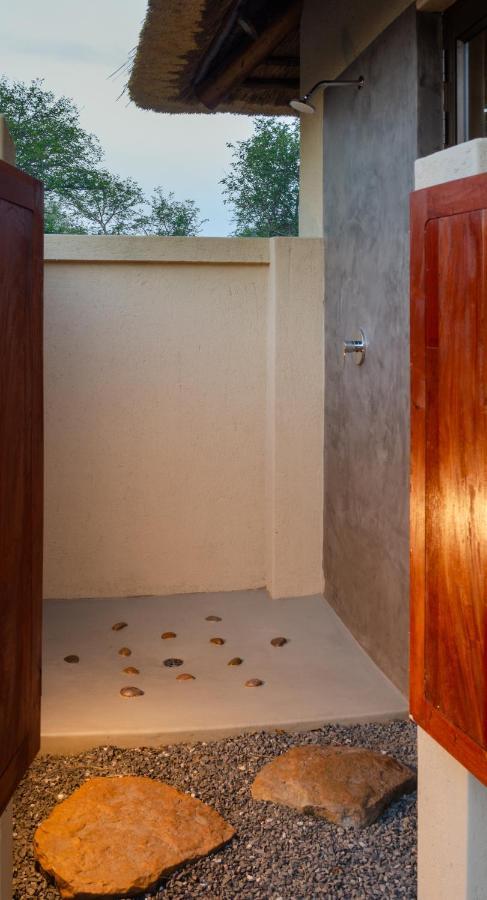 Hidden 2-Bedroom Gem In A Quiet Wildlife Estate Худспрут Экстерьер фото